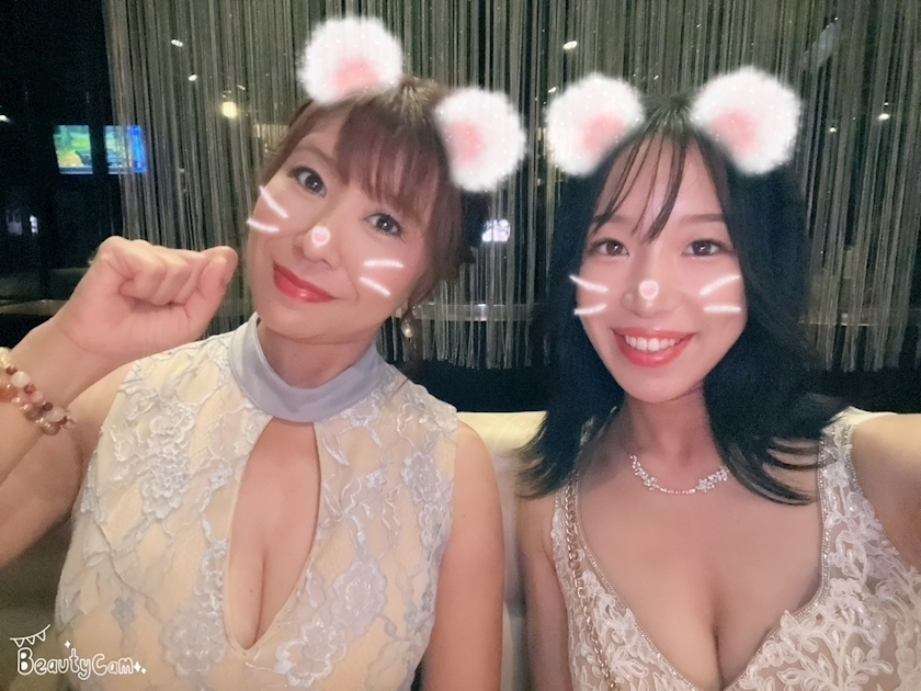 朝倉 しおり