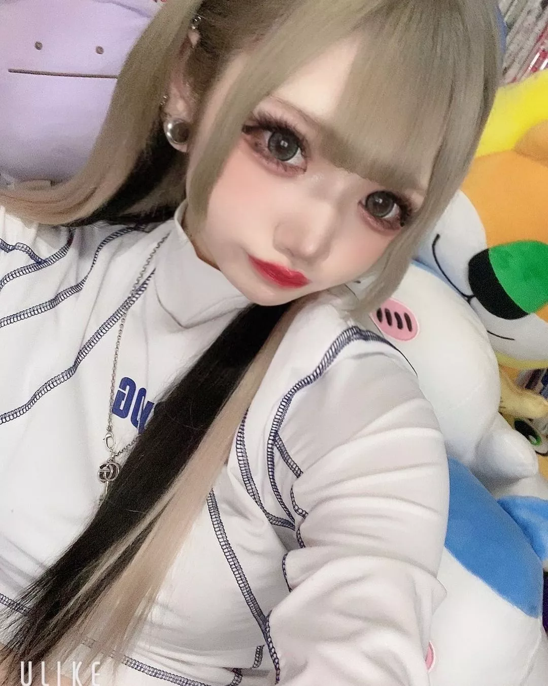 めい