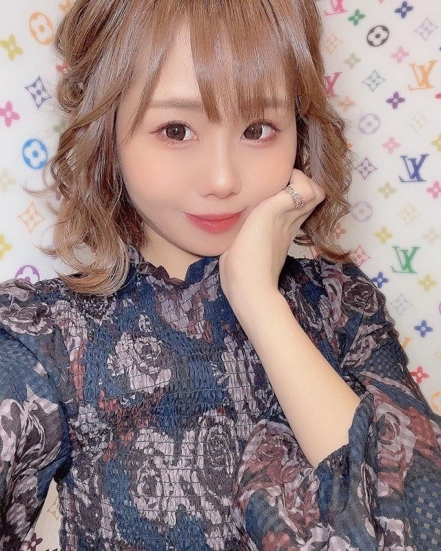 一条 彩由