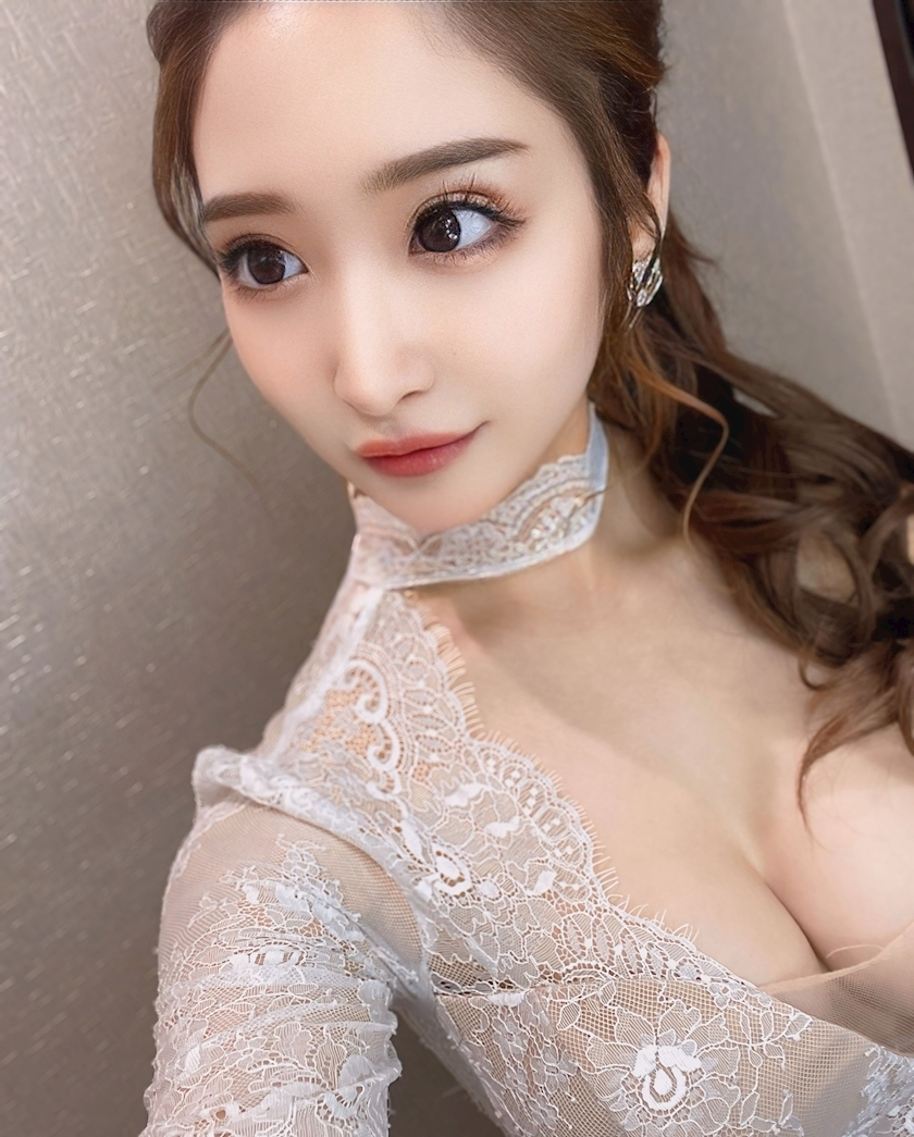 美波 あいか