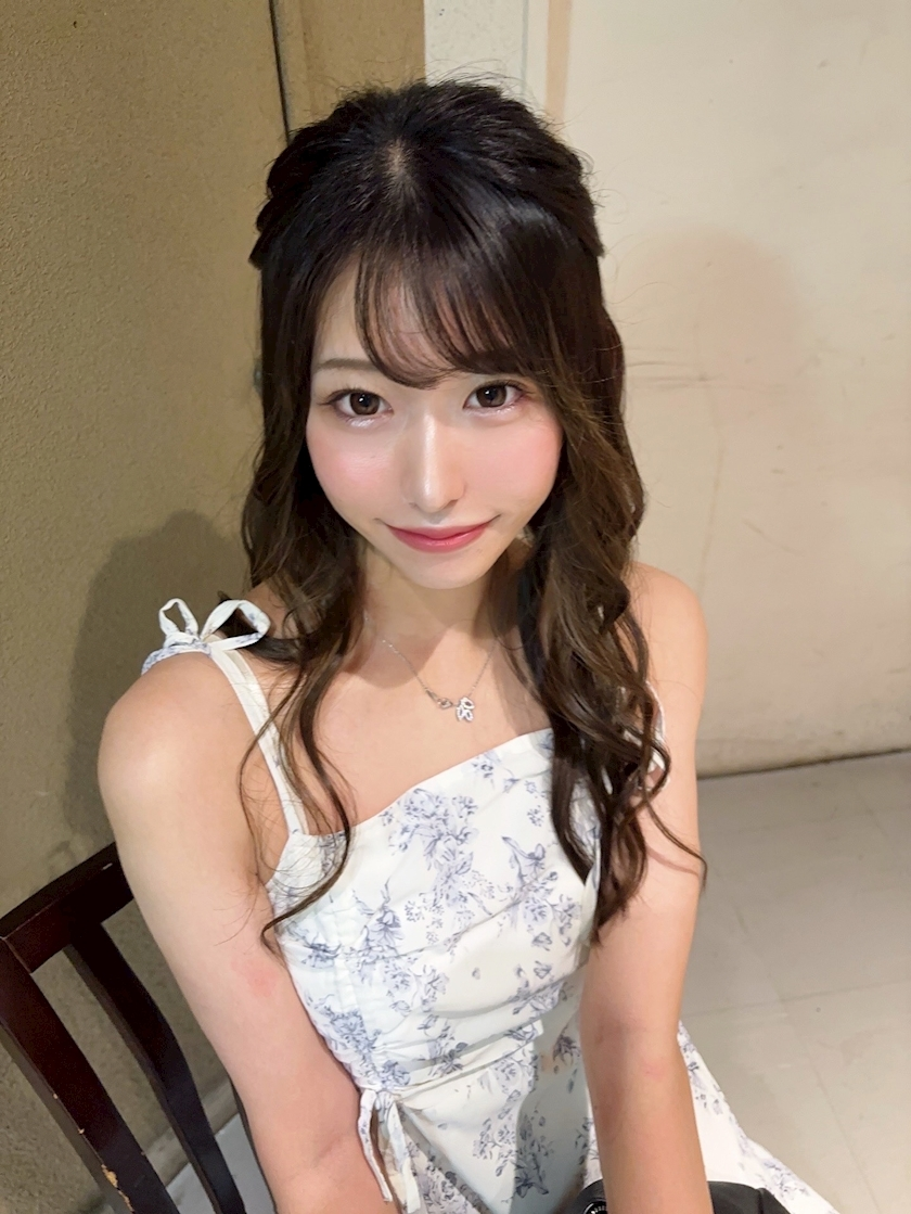 天乃 りさ