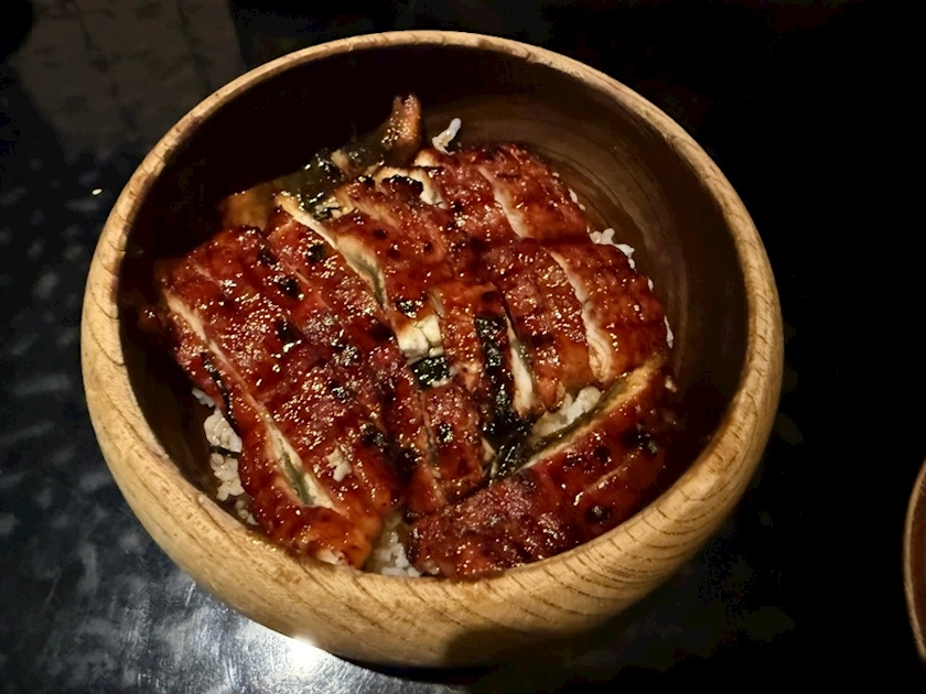 朝倉 しおり
