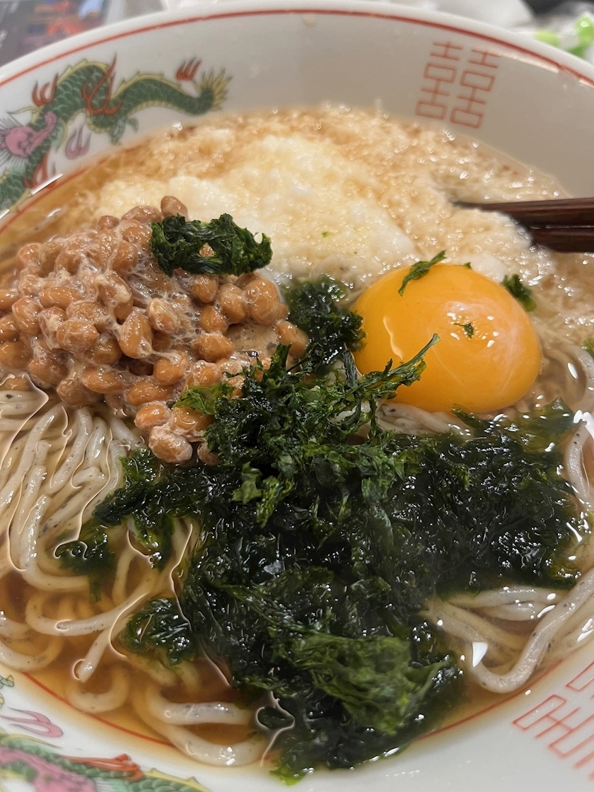 黒輝 りさ