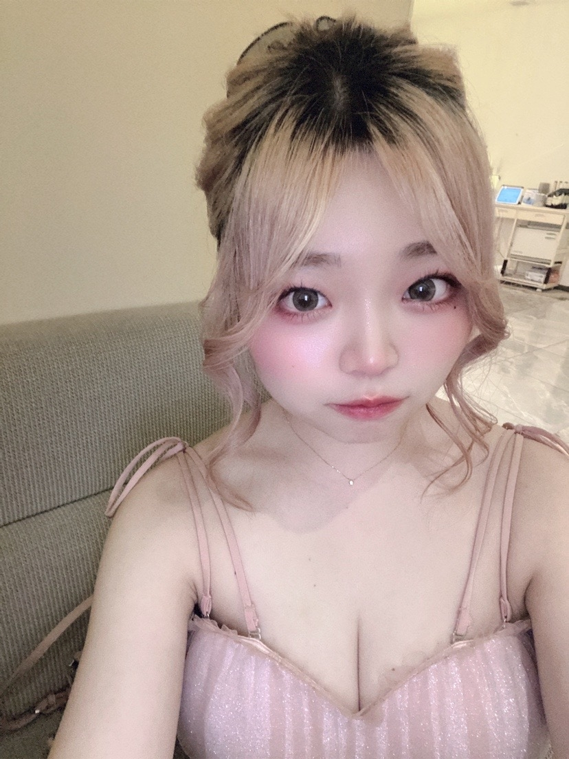 美吉 アユム