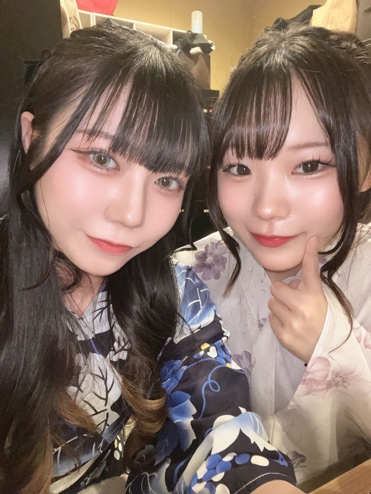 あや