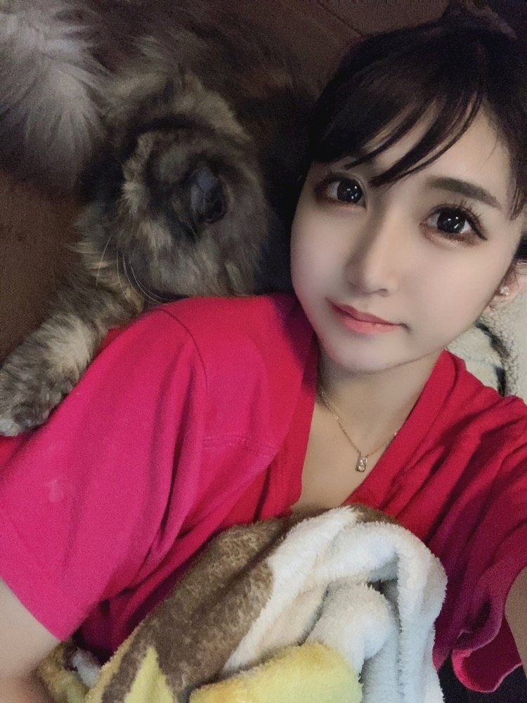 雛咲 のあ
