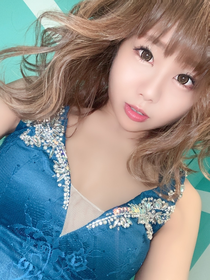 一条 彩由