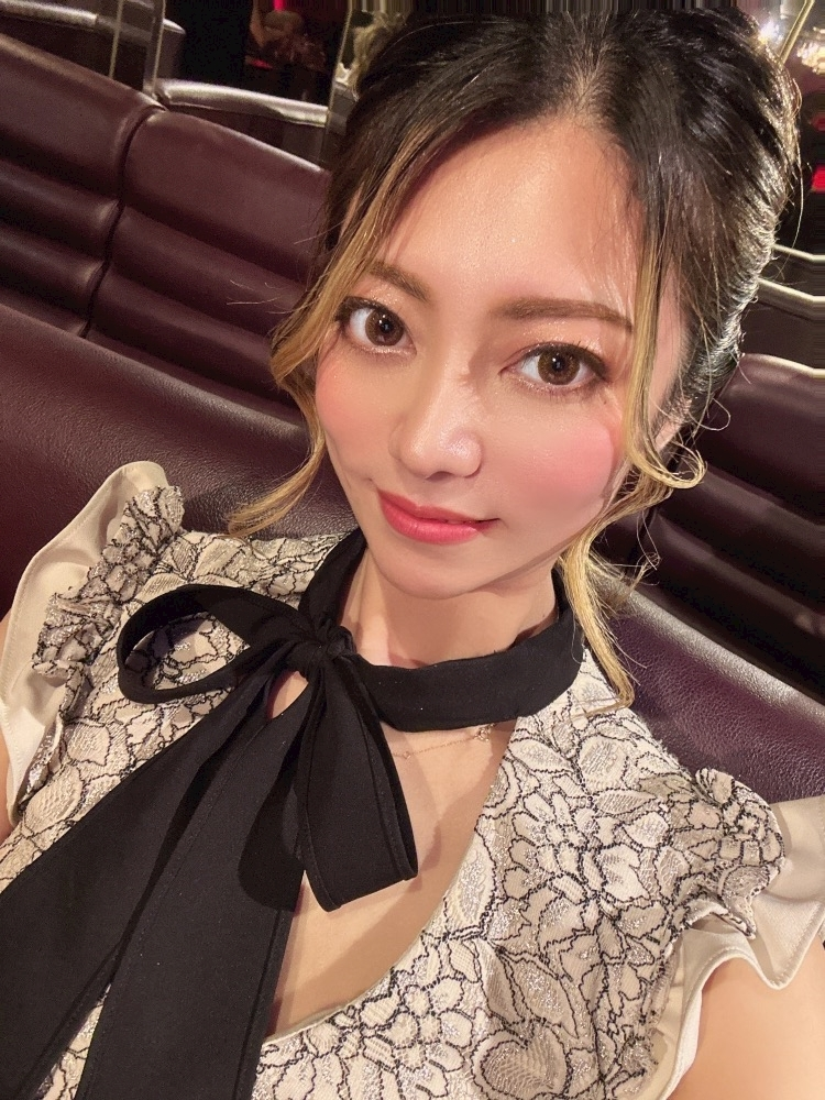 綾瀬 彩