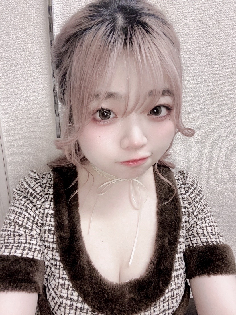 美吉 アユム