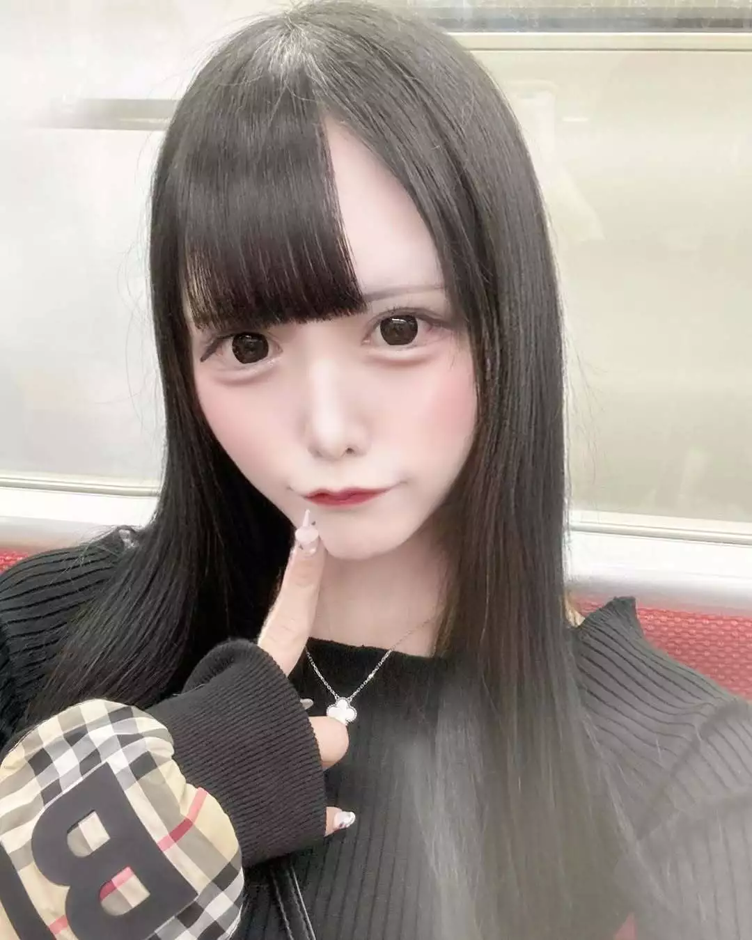 ねるにゅん