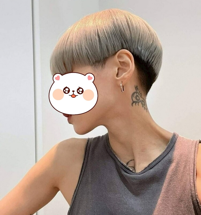 エミ （スタッフ）