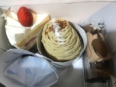 ゆうな