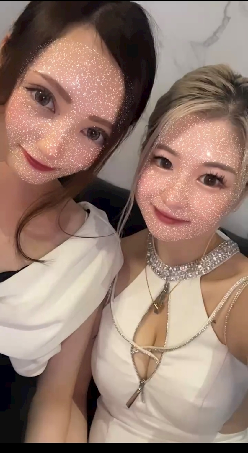 あや