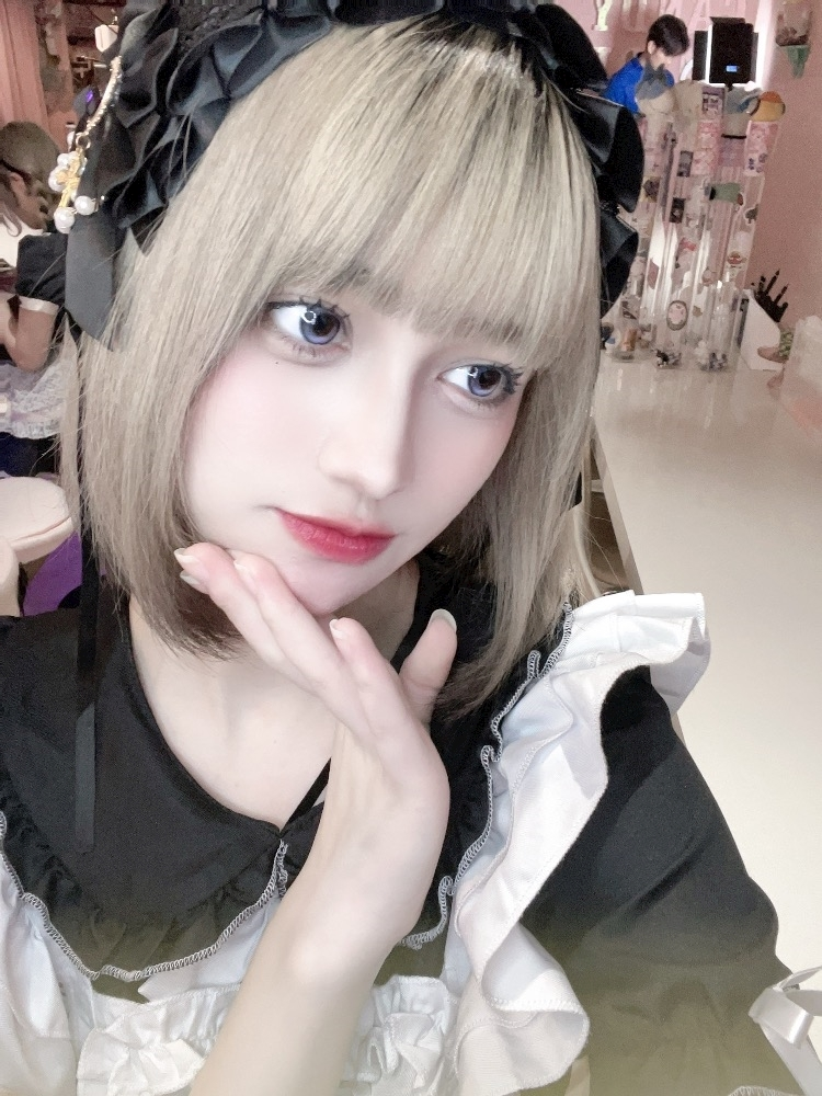 てぃな