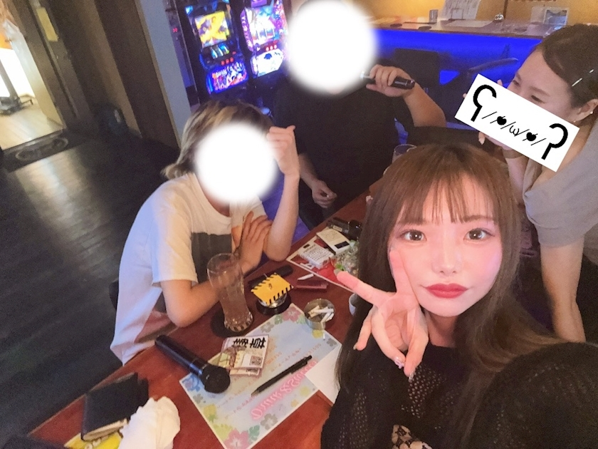 あみな