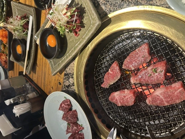 にも