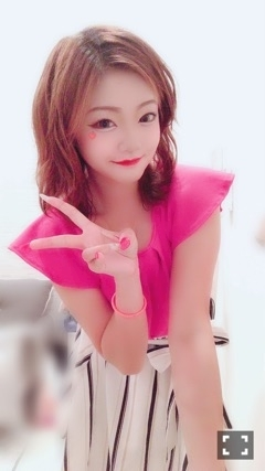 柊 なな