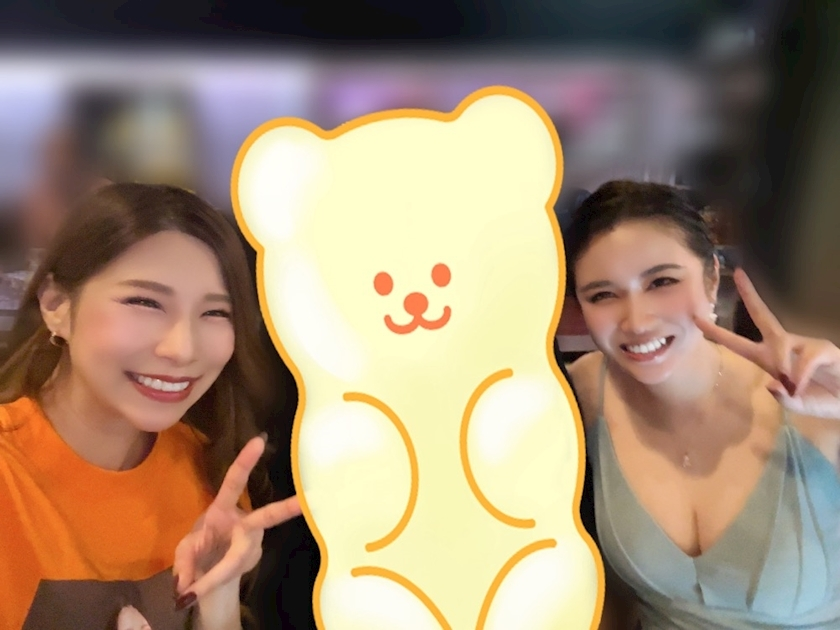 愛羽 仁美