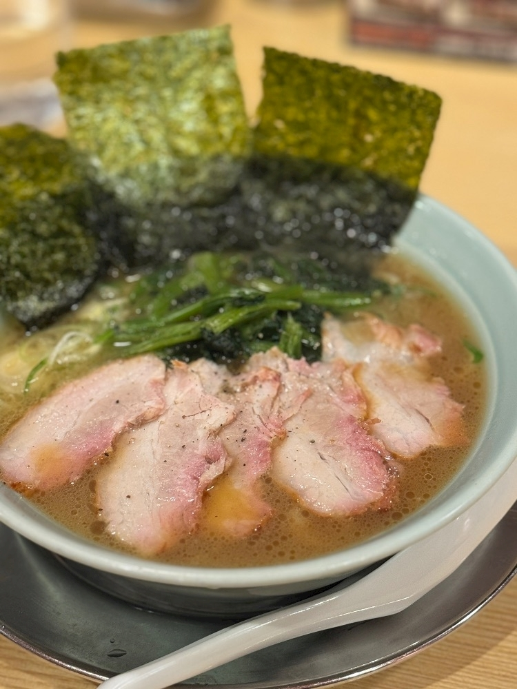 香川 ゆい
