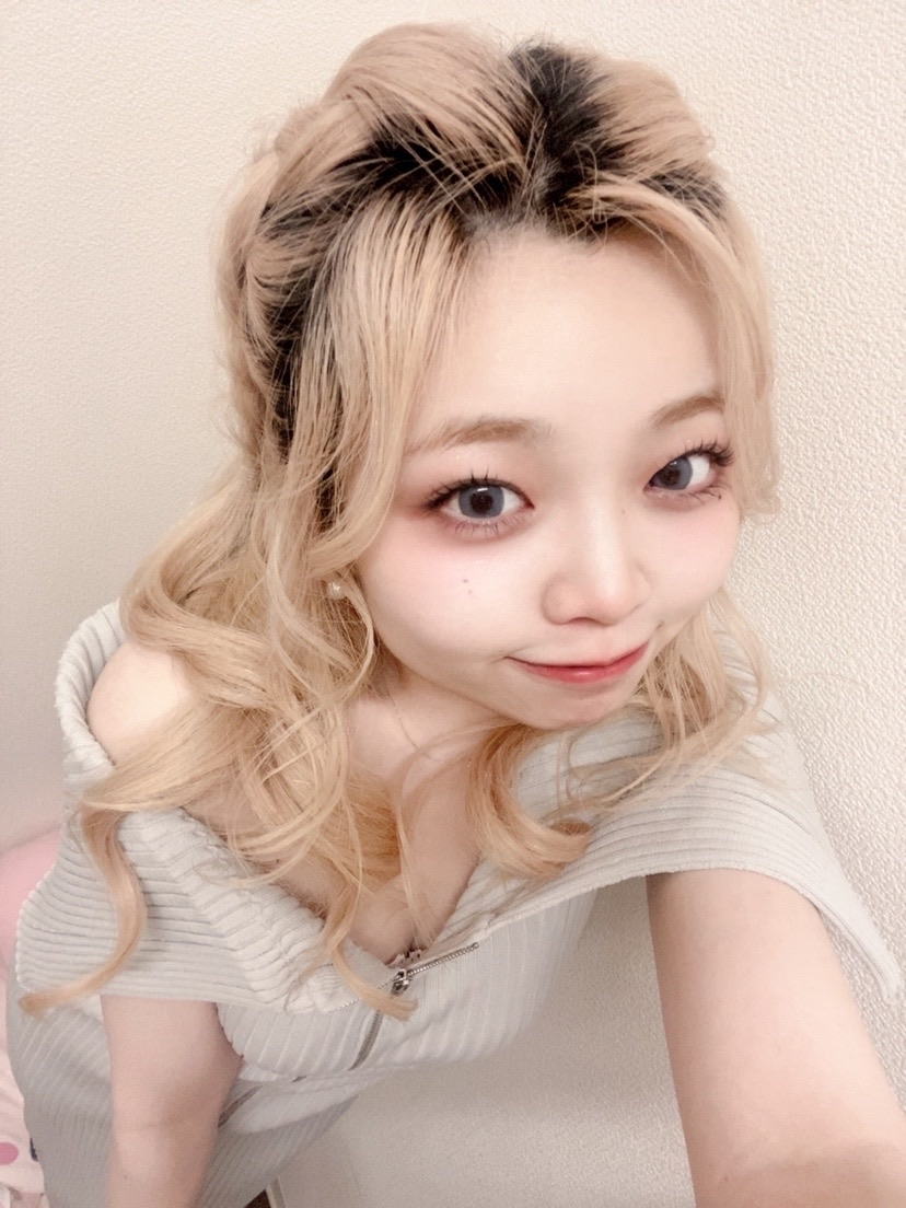 美吉 アユム