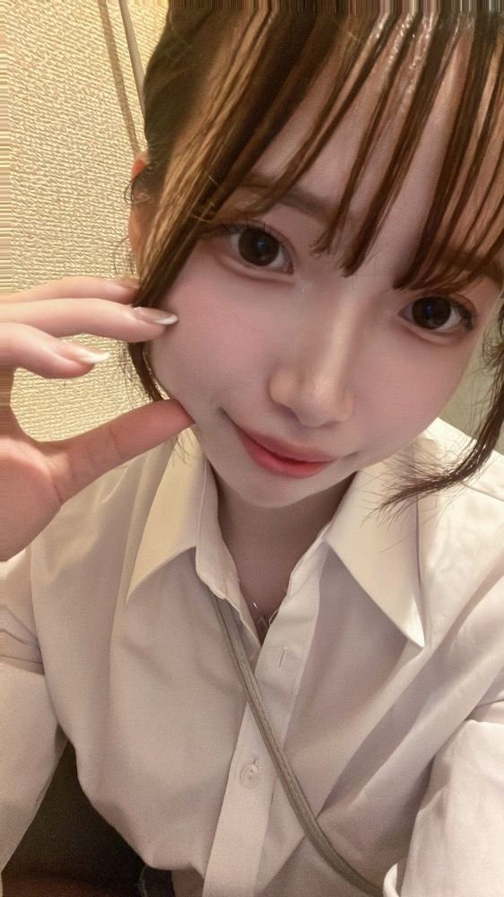 みいな