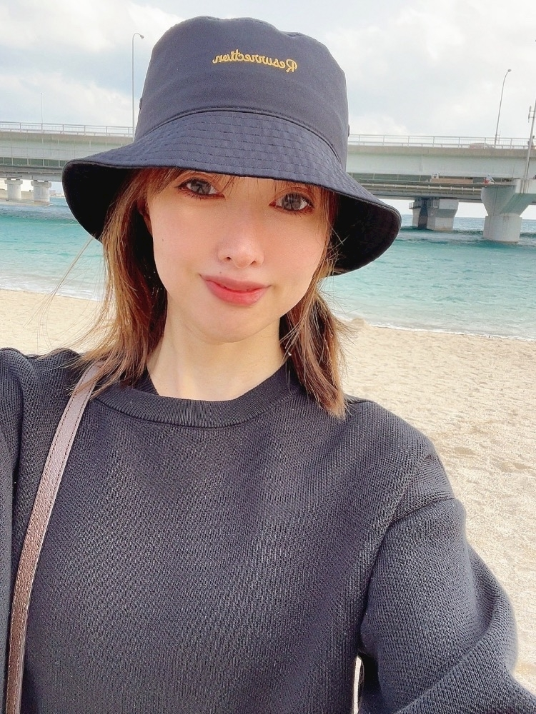 夏目 りょうこ