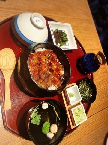 みお