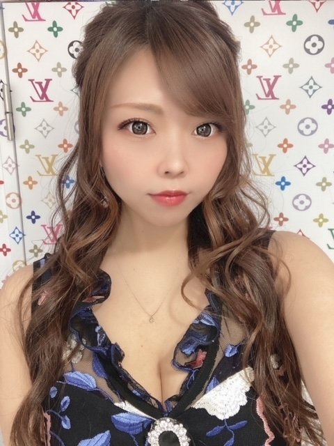 夏樹 あや