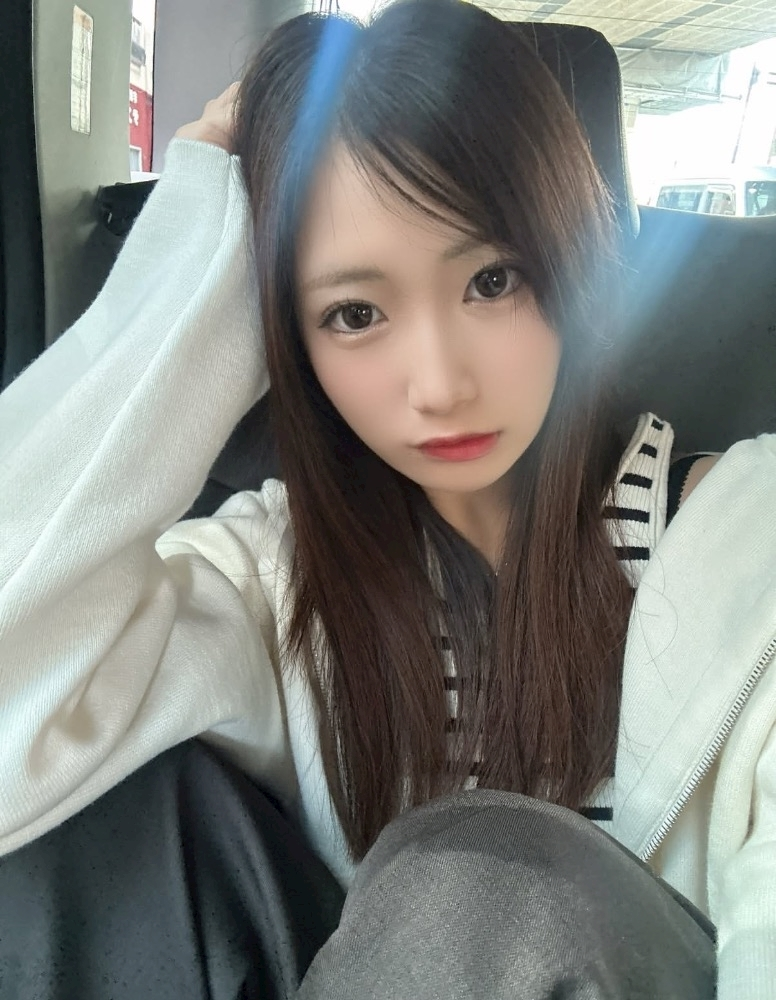 広瀬 麗奈