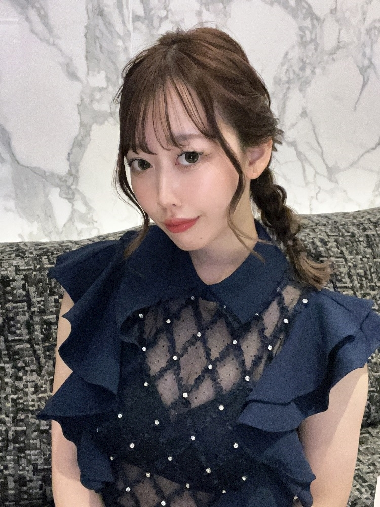 乙川 ゆあ