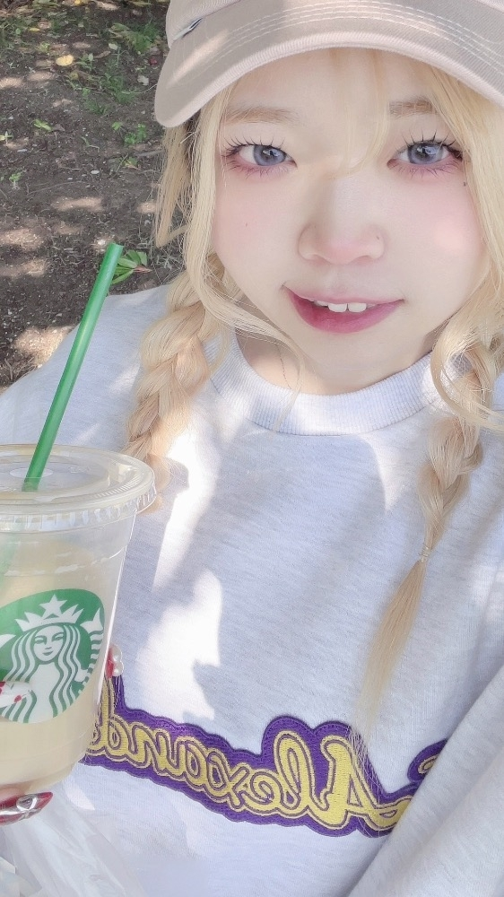 美吉 アユム