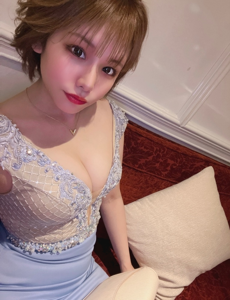 亜紗倉 しづか