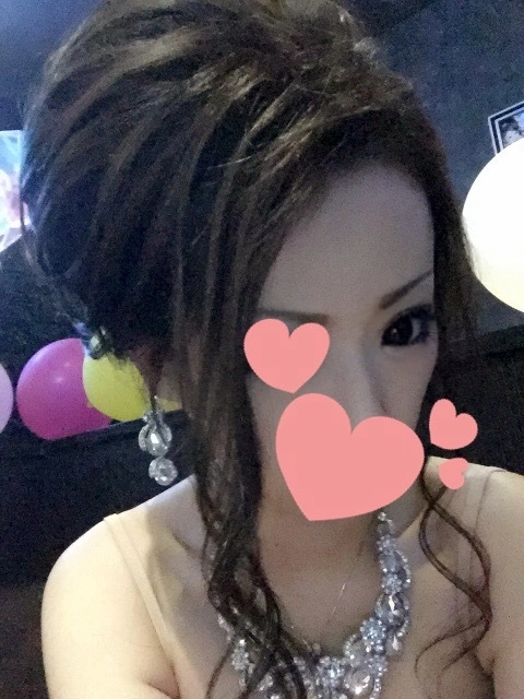 妃 えりか