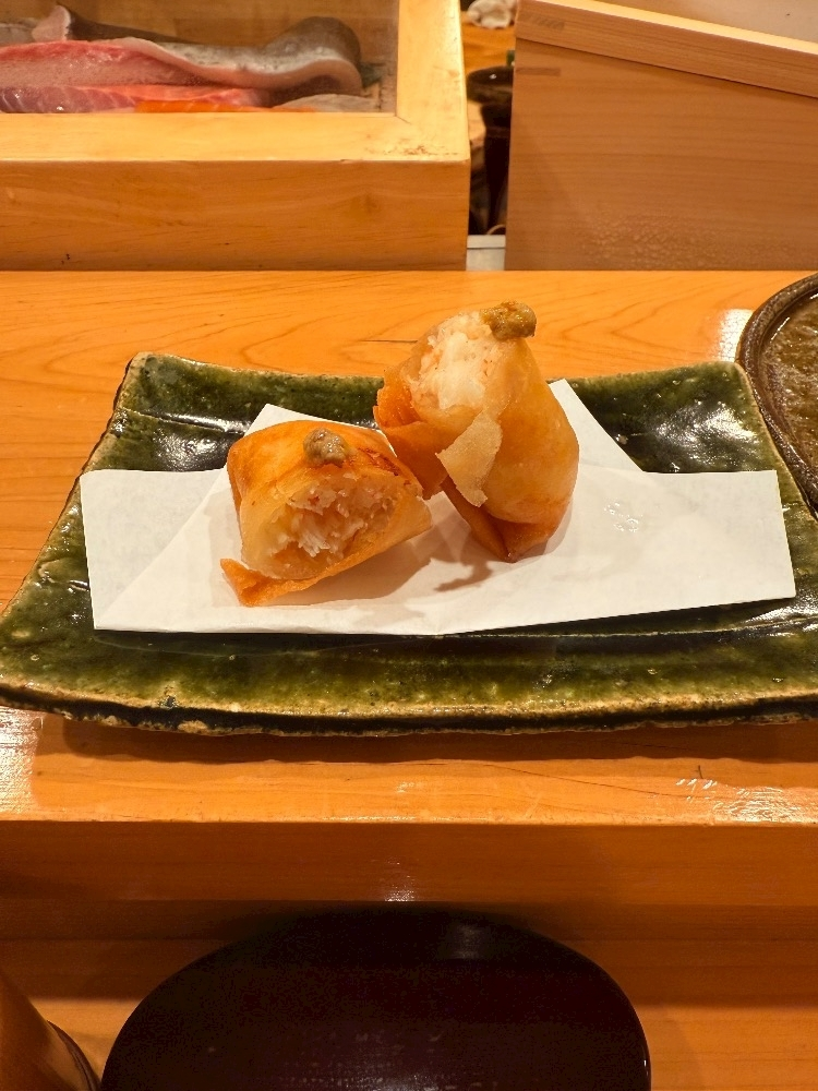 マユ