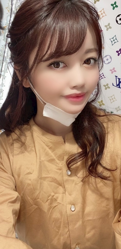 妃 えりな