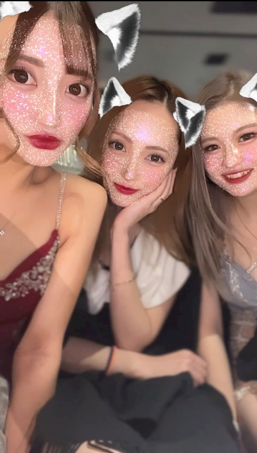 あや
