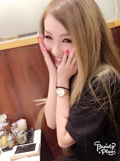 神崎 星奈