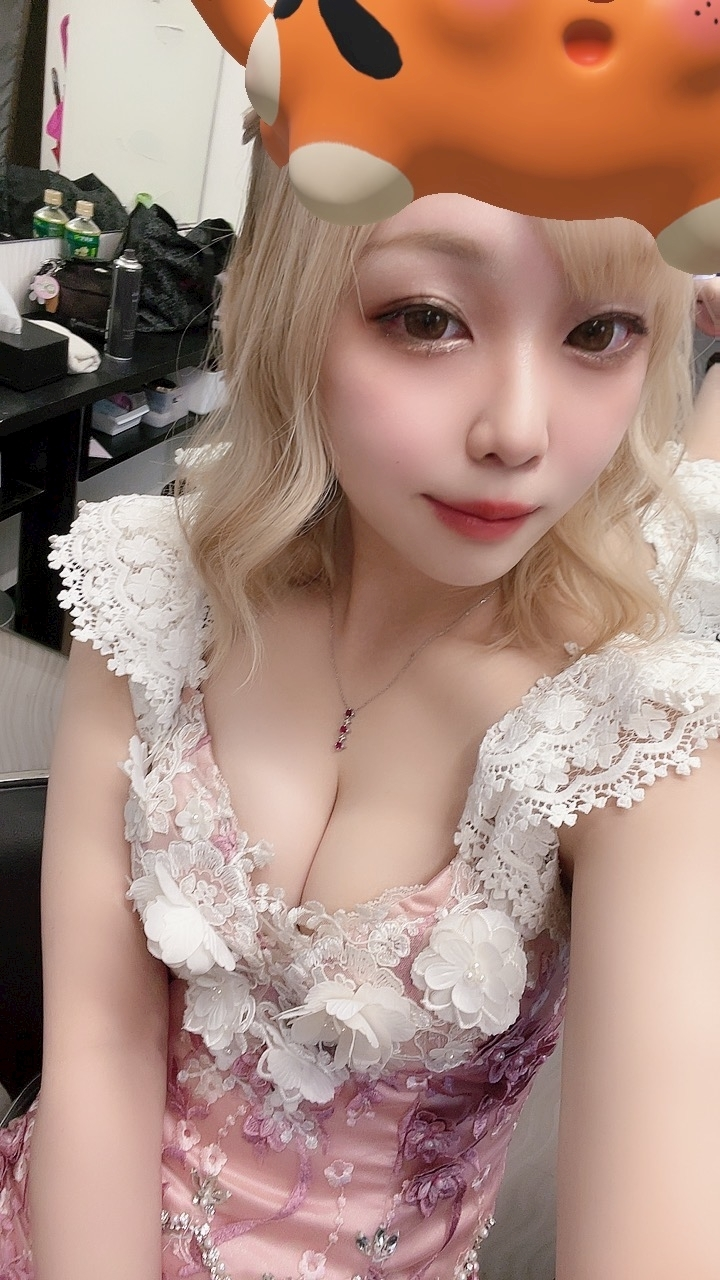 小川 真央