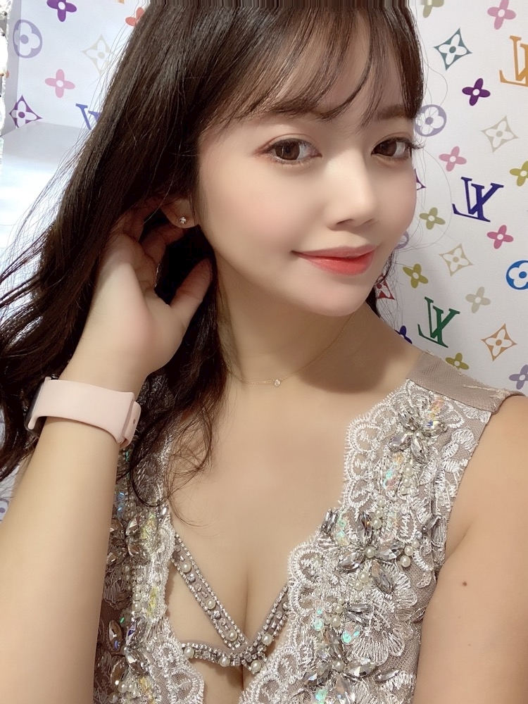 妃 えりな