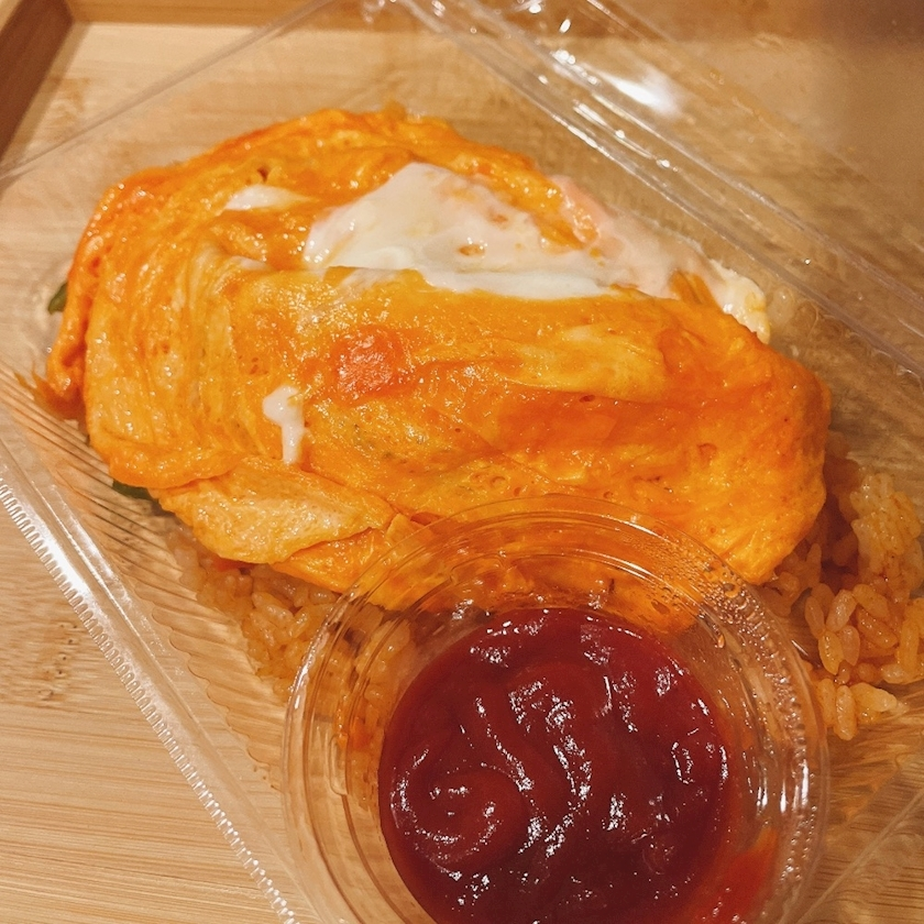 愛羽 仁美