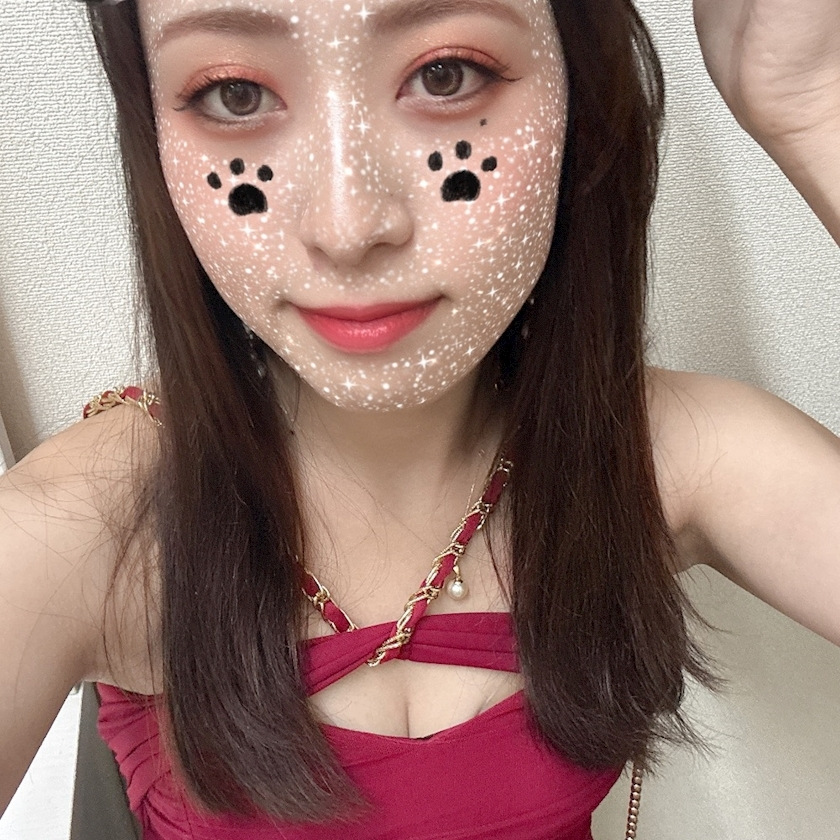 美月 ひな