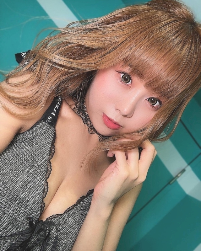 一条 彩由