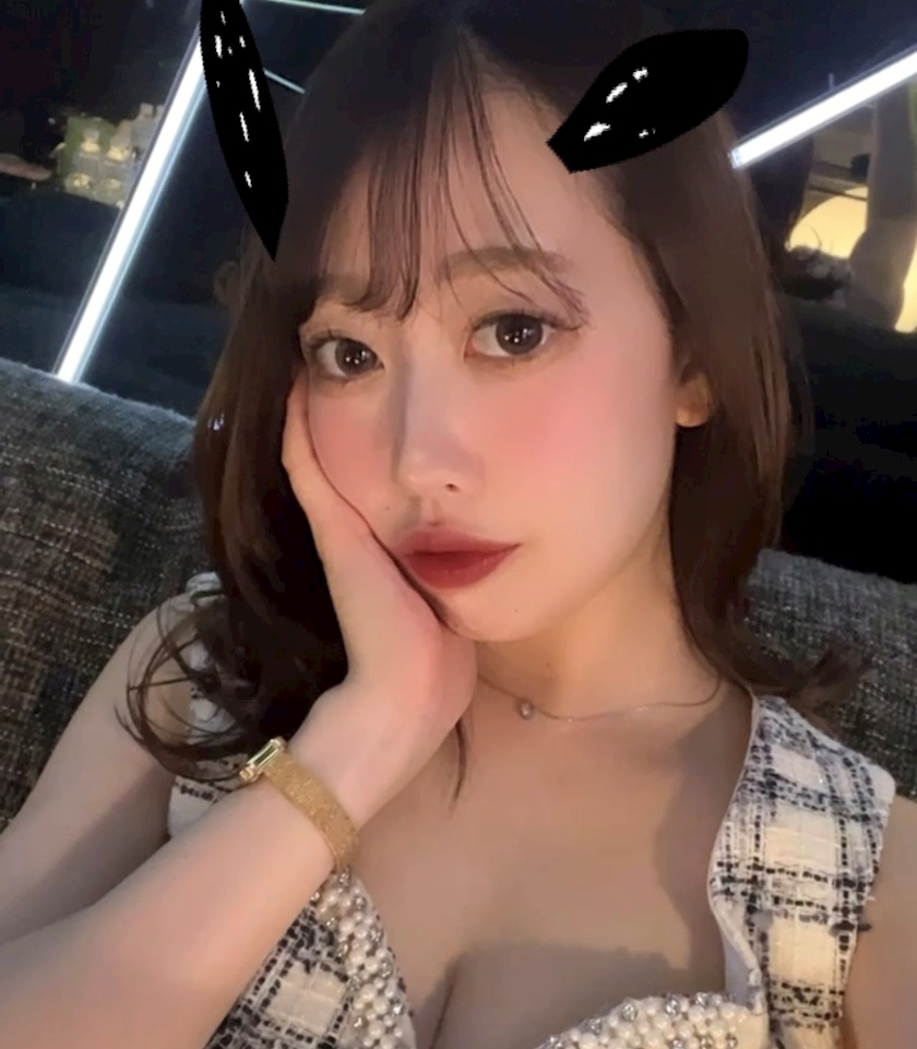 乙川 ゆあ