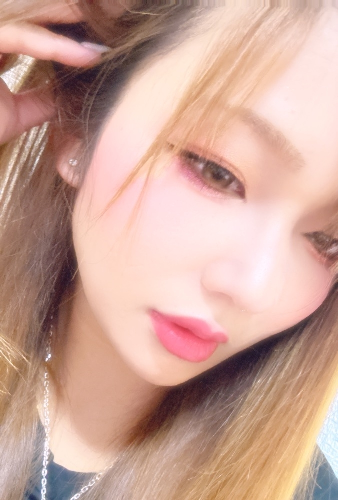 夏希  りあ