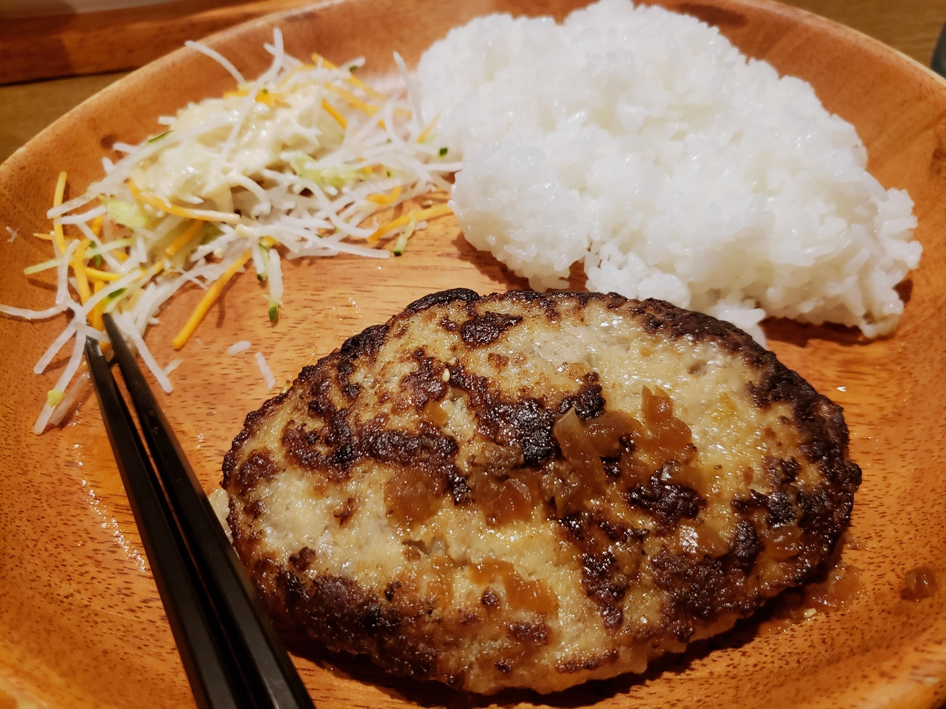 荒木 ナツミ