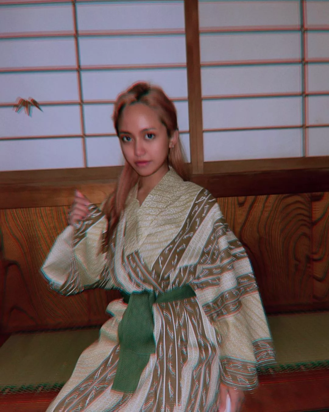 ニナ