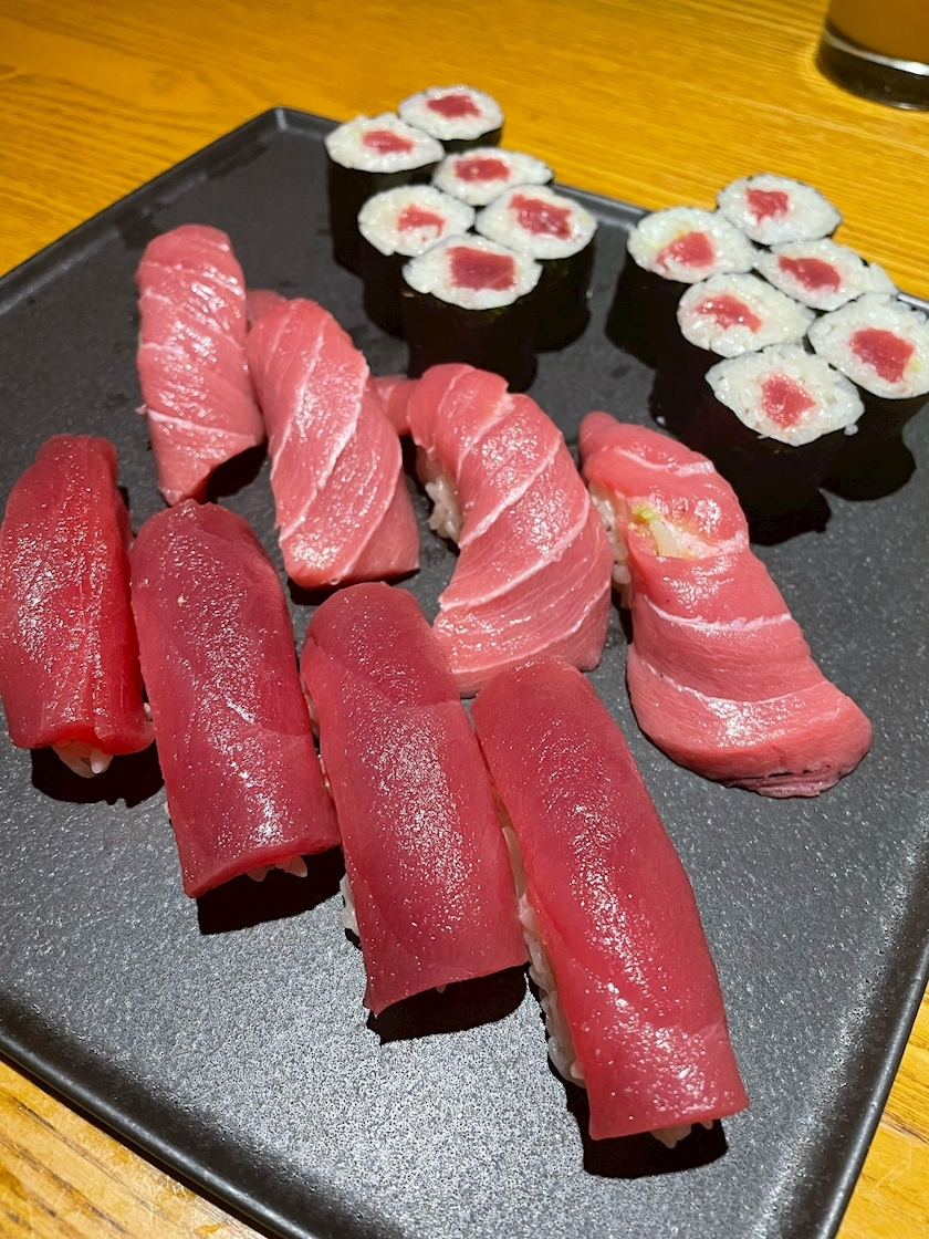 泉 りさ