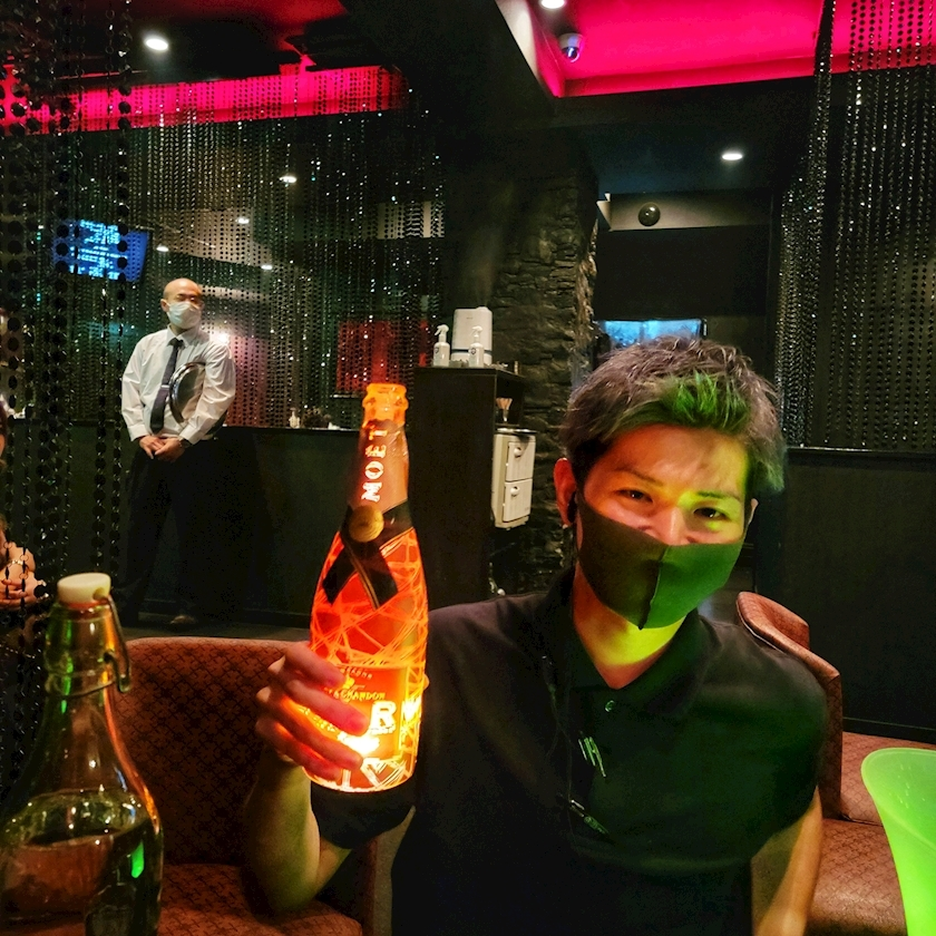 ミカ