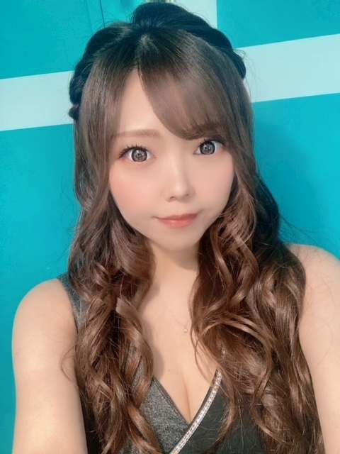 夏樹 あや