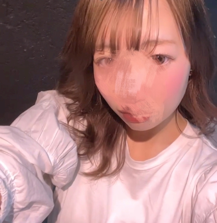 乙川 ゆあ